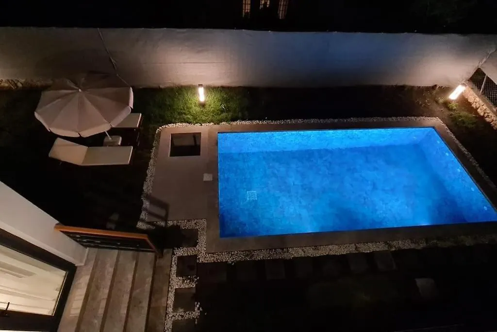 Likya Milay Villa- Huvuzlu Lueks Villada Tatilin Tadini Cikarin contacts